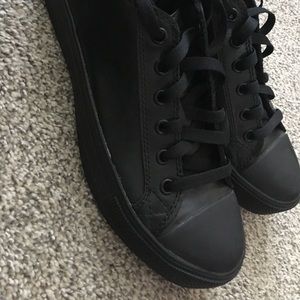 tredsafe converse